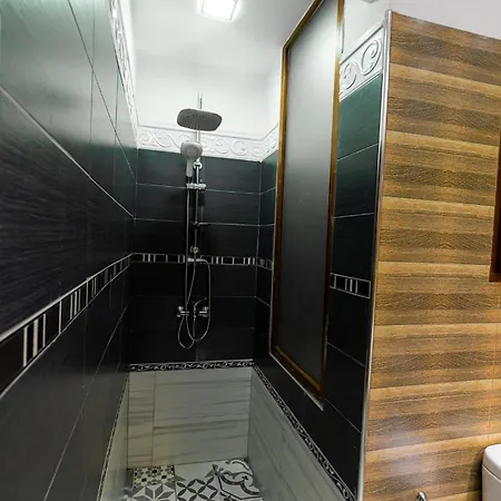 Апартаменты Modern In *
